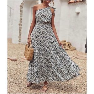 Boho Floral Print One Shoulder Ruffle Maxi Dress